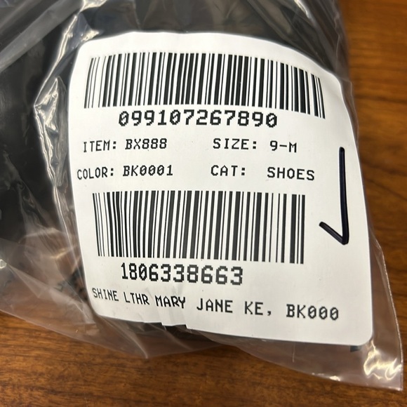 J Crew Ankle-strap flats in leather BX888 - Picture 3 of 3